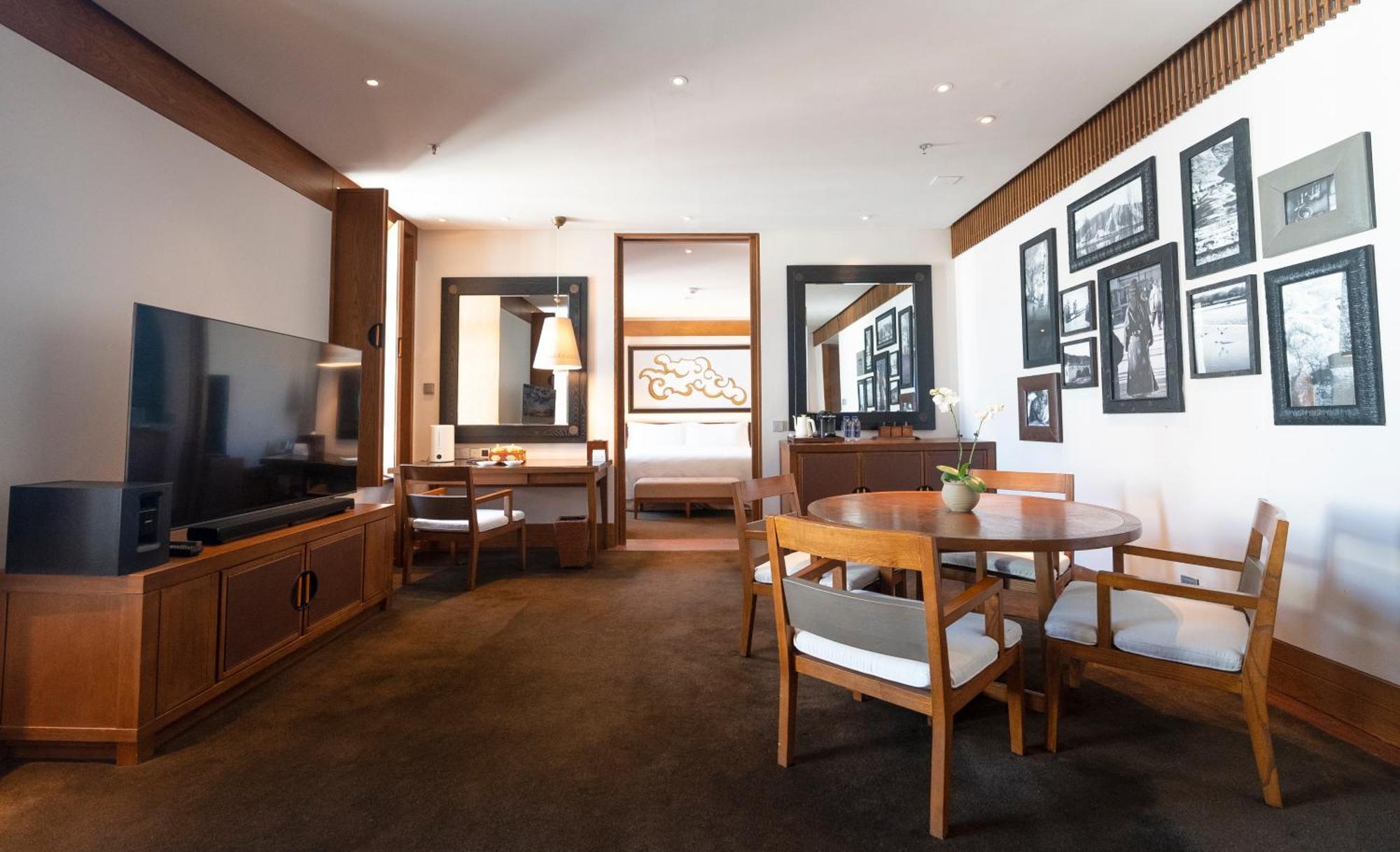 The St. Regis Lhasa Resort Exterior photo